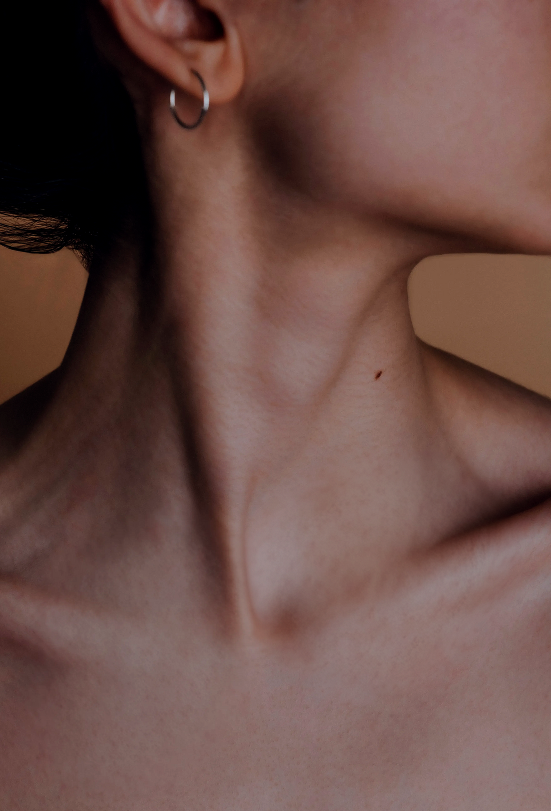 What Cold Air Actually Does to the Skin Barrier — And How to Support Skin Through Winter